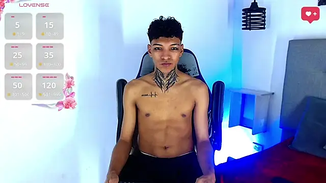 Rick Wade online show from December 21, 3:36 am