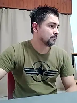 Bradd 32 online show from July 15, 11:28 am
