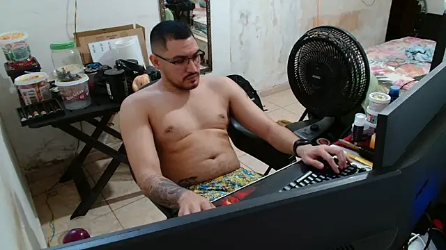 Leonino231 online show from October 31, 4:32 pm