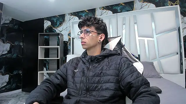 Ibratxandy online show from April 17, 11:57 am