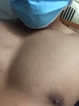 Huynh-duc-huy online show from February 27, 4:28 pm