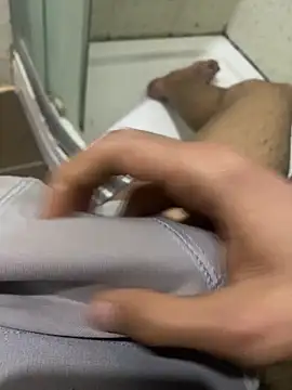 BatchedTracer online show from March 6, 11:13 pm