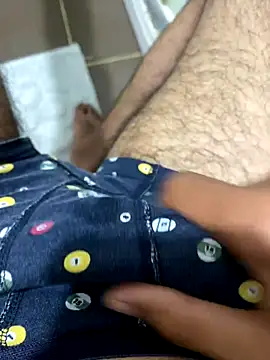 BatchedTracer online show from October 26, 10:34 pm