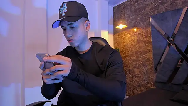 Draven Marceaux online show from January 18, 4:31 pm