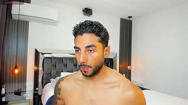 MARC THOMPSON  online show from September 8, 4:28 pm