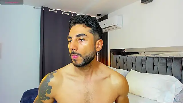 MARC THOMPSON  online show from September 18, 3:03 pm