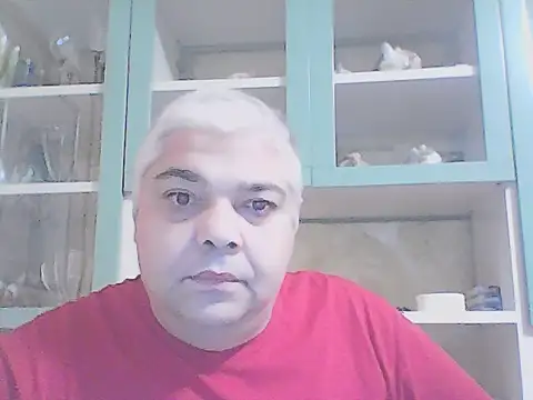 mauri5 online show from October 31, 10:40 am