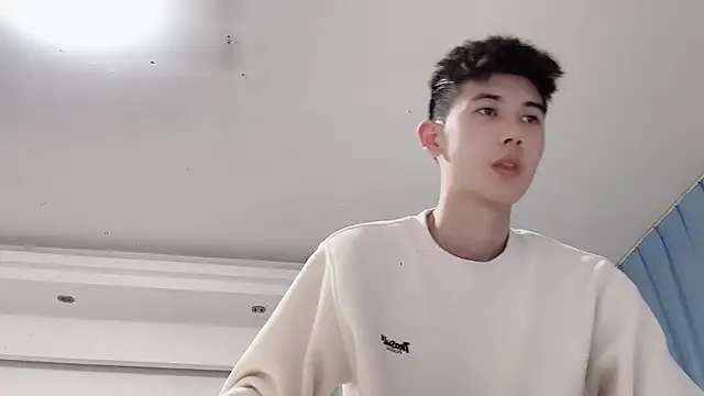 xiaojie2563 online show from March 7, 11:19 am