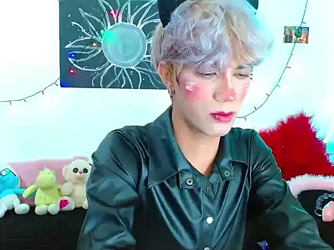Snapshot of Cooperrosscute233 chatting on September 8, 3:44 pm Cooperrosscute233 online show from September 8, 3:44 pm