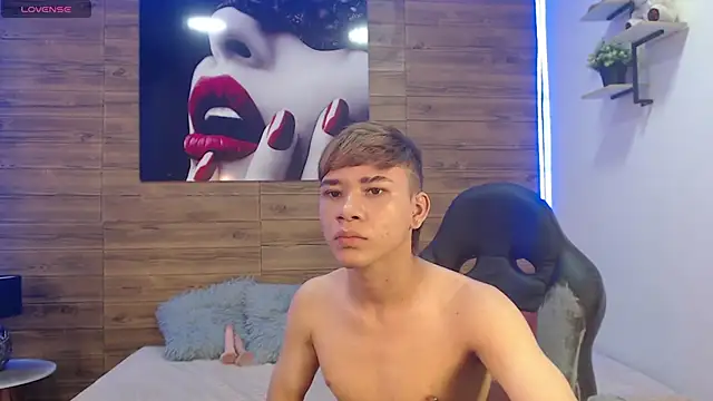 nathanclay online show from February 21, 6:36 am