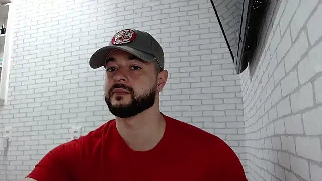 Snapshot of BombeiroHotx chatting on October 5, 4:00 pm BombeiroHotx online show from October 5, 4:00 pm