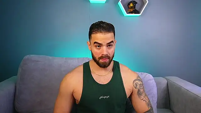 Paul Phoenix online show from January 6, 6:45 pm