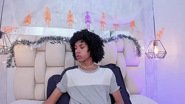 Johan gz  online show from October 21, 12:30 pm