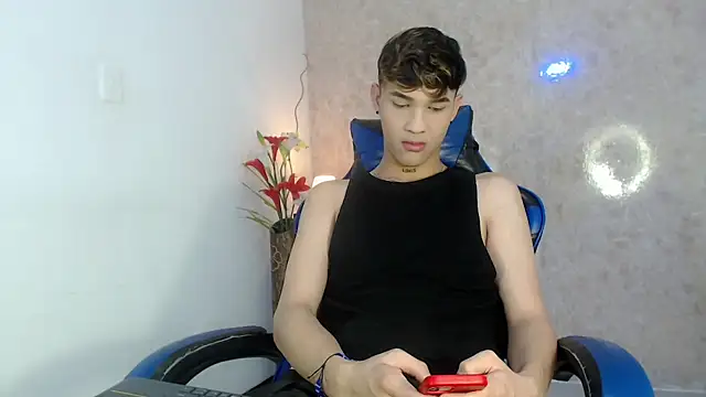 Snapshot of AustinPrice chatting on September 27, 7:01 pm AustinPrice online show from September 27, 7:01 pm