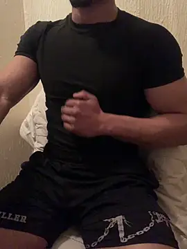 veilofstrength online show from March 6, 12:40 am