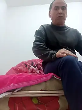 CWQ123 online show from November 29, 12:01 am