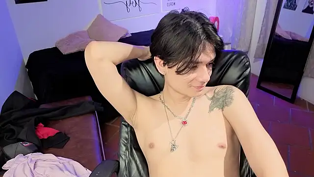 davoxer online show from March 13, 4:42 am