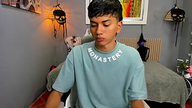 markbowie online show from November 6, 2:09 pm