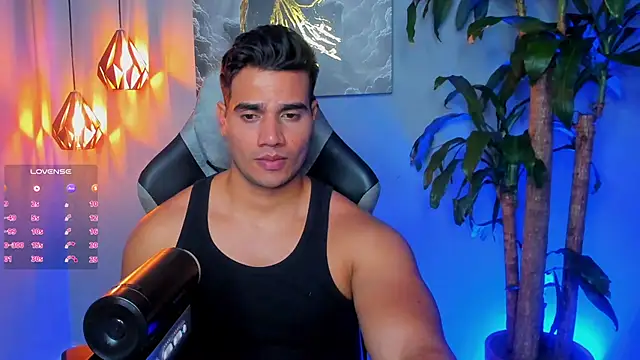 AndresR3 online show from October 24, 8:16 am