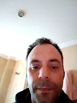 Snapshot of manchego85 chatting on October 18, 4:56 pm manchego85 online show from October 18, 4:56 pm