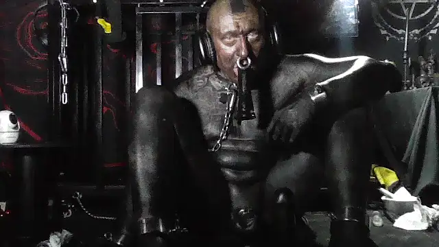 object857 online show from March 31, 2:46 am