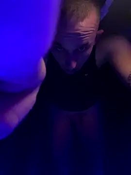 MikeFake online show from December 5, 6:59 pm