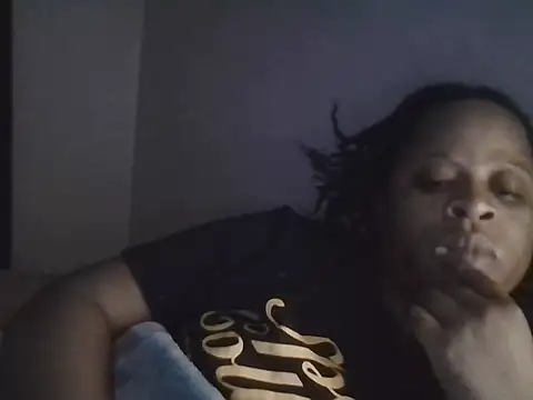 Snapshot of Sexybigassxx40 chatting on September 29, 6:04 pm Sexybigassxx40 online show from September 29, 6:04 pm