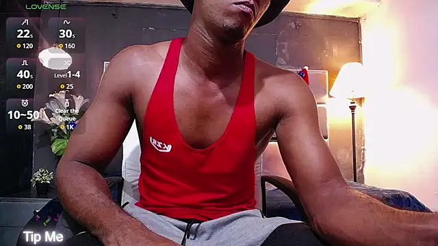 blackbignude online show from December 19, 1:46 am