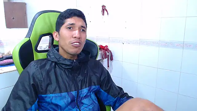 sensualduo online show from January 25, 1:41 pm