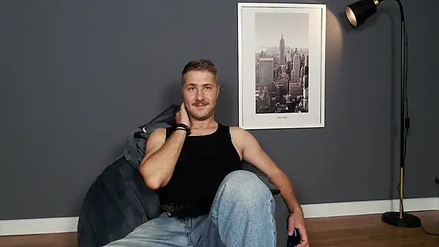 Mr At  online show from September 23, 8:13 am