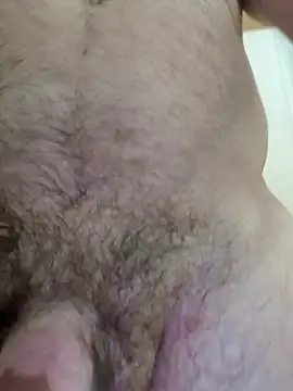 Lewisbbb online show from December 19, 11:01 pm