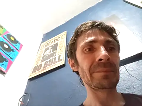 githot online show from March 7, 8:23 am