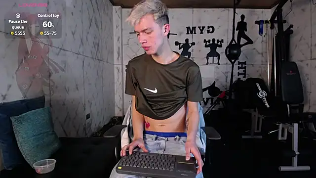 nicktorn online show from November 7, 12:41 pm