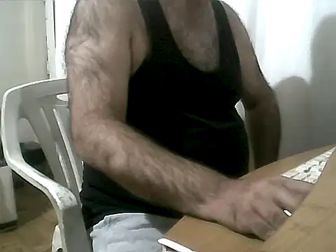 Snapshot of gerek27 chatting on October 13, 9:10 pm gerek27 online show from October 13, 9:10 pm