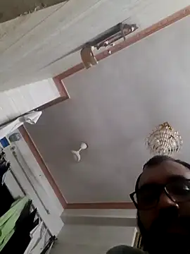 Hot-boy077 online show from September 28, 5:33 pm