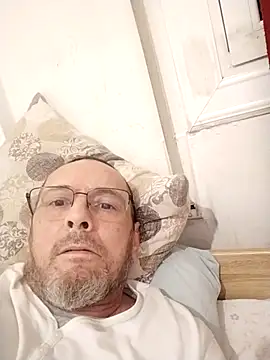 pakillobcn online show from November 30, 6:32 pm