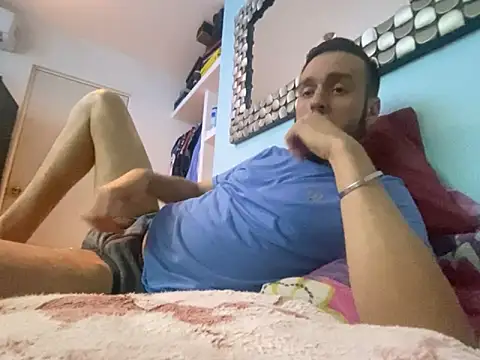 Alexitho25 online show from September 12, 8:58 am