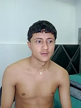  Leohot  online show from April 11, 6:31 am