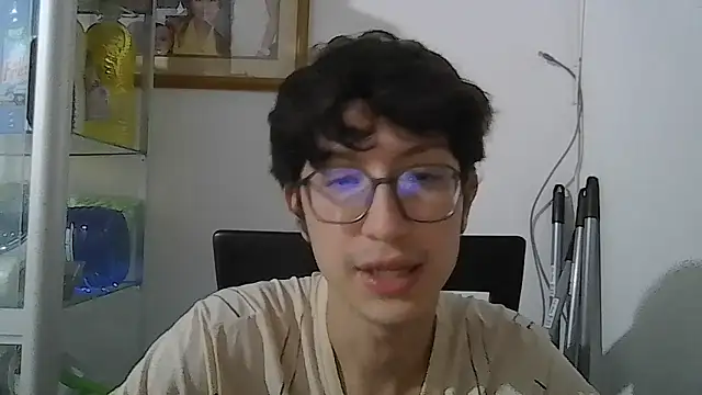 Snapshot of Kevintdx chatting on October 4, 4:28 am Kevintdx online show from October 4, 4:28 am