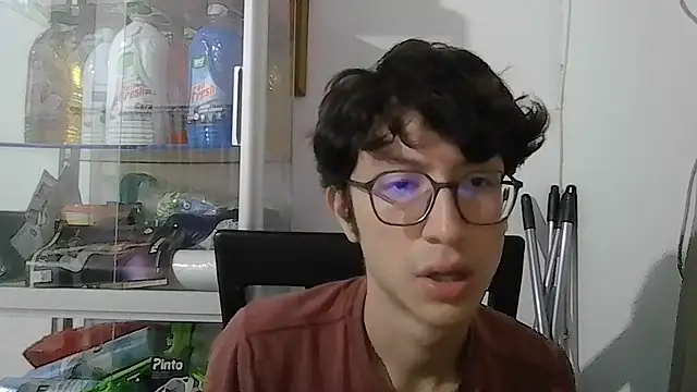 Snapshot of Kevintdx chatting on September 26, 3:37 am Kevintdx online show from September 26, 3:37 am