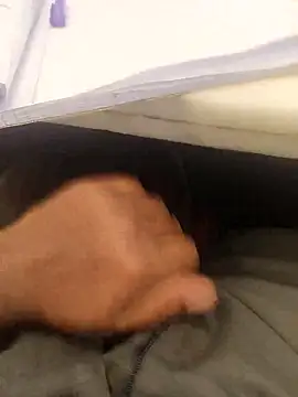 hotboy43339 online show from December 17, 10:44 am