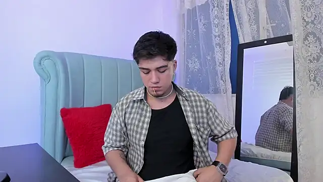 juanmechanic  online show from November 21, 4:55 am