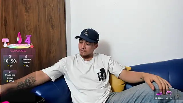 Snapshot of juanmechanic_ chatting on September 15, 8:10 pm juanmechanic online show from September 15, 8:10 pm
