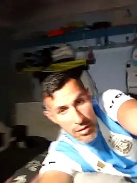 Snapshot of Ricofitness chatting on September 18, 3:19 am Ricofitness online show from September 18, 3:19 am