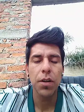 TragicAirplane168 online show from December 14, 11:34 pm