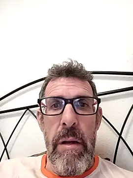 gigolobcn online show from March 6, 6:49 pm