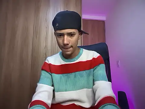 Toy boy777 online show from March 2, 5:30 am