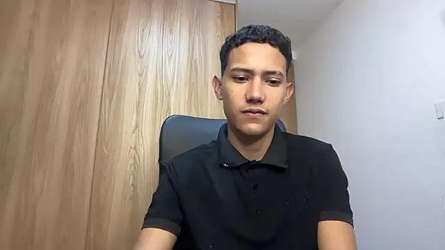 Toy boy777 online show from March 5, 2:52 am