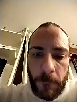 Baldassarre1990 online show from November 10, 6:46 pm