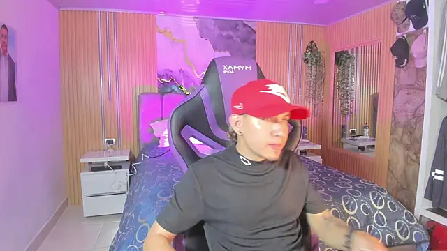 David Gorgeous online show from March 21, 12:25 am